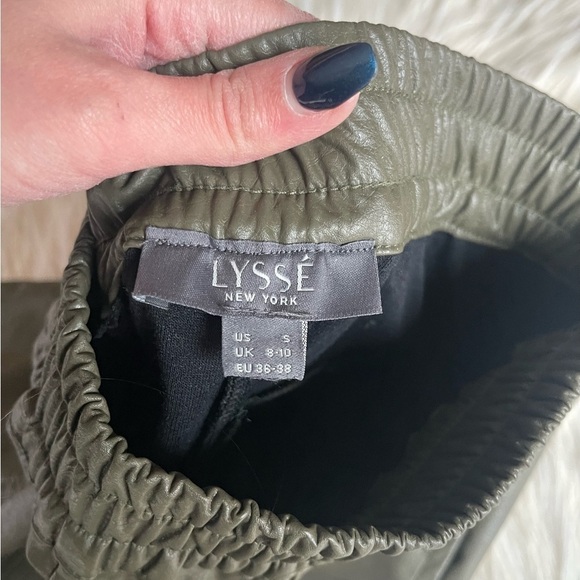Lysse Women's Brisk Leather Jogger Olive Green Size Small - Picture 2 of 5
